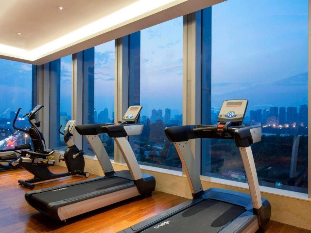 Ming Du Lakeside Hotel Nanning Bagian luar foto
