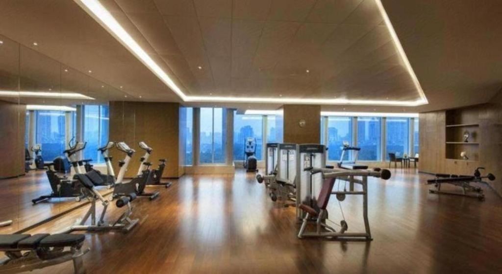 Ming Du Lakeside Hotel Nanning Bagian luar foto