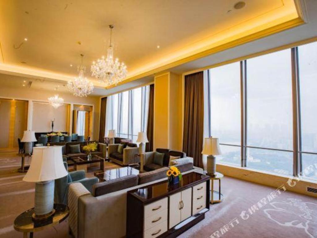 Ming Du Lakeside Hotel Nanning Bagian luar foto