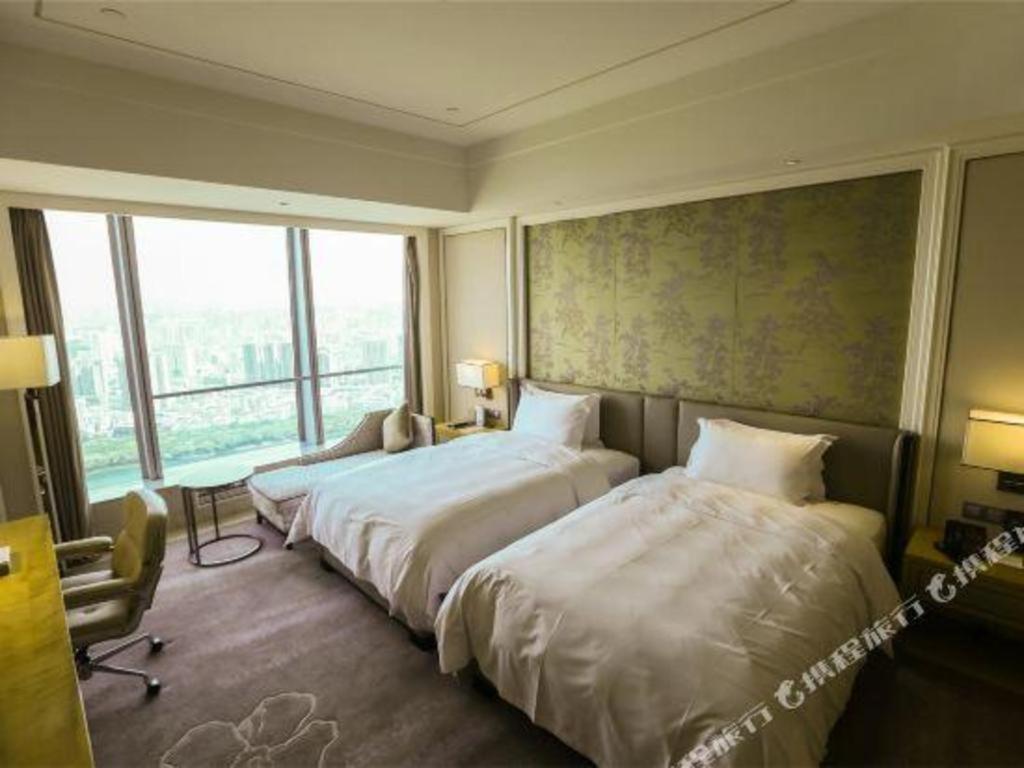 Ming Du Lakeside Hotel Nanning Bagian luar foto